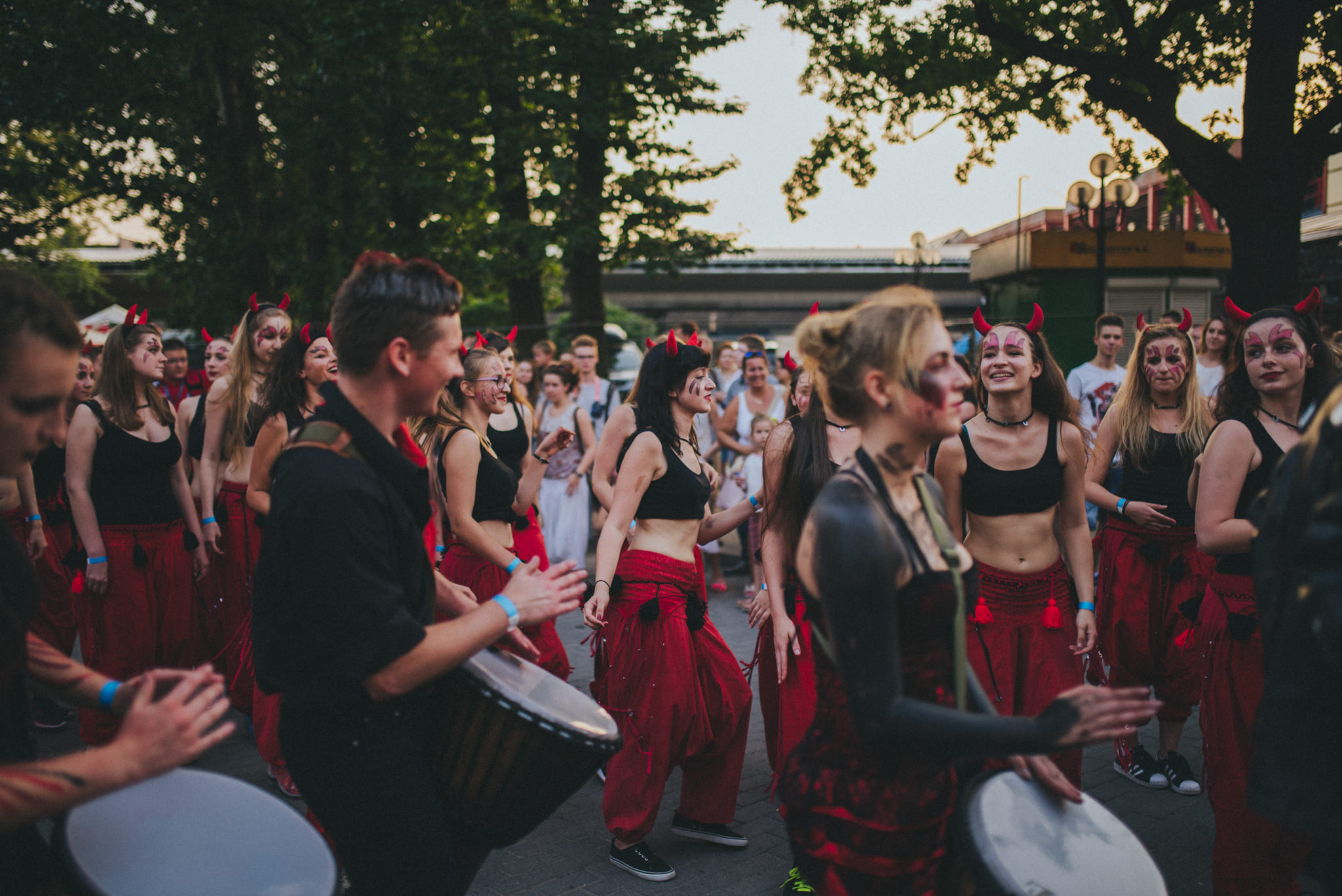 6. Frytka Off Częstochowa | Street Photo - warsztaty fotografii ulicznej z Kamilem Pawlikiem