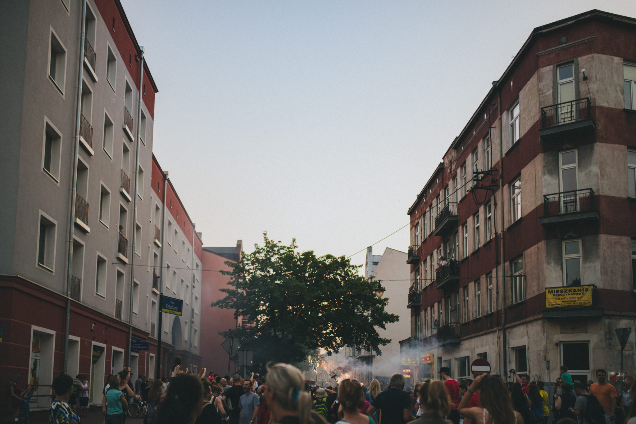 6. Frytka Off Częstochowa | Street Photo - warsztaty fotografii ulicznej z Kamilem Pawlikiem