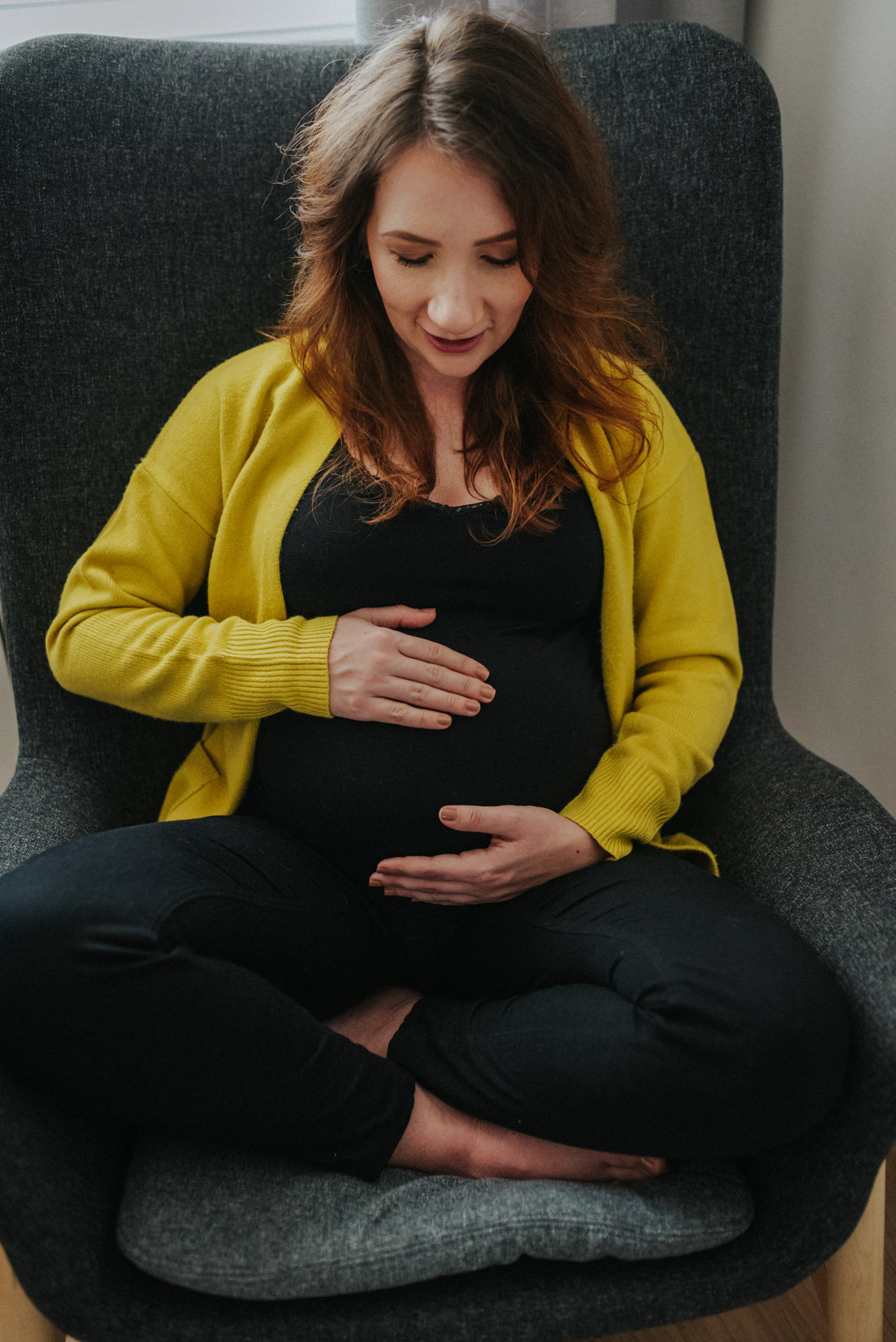 Dagmara + Michał | Sesja ciążowa w domu