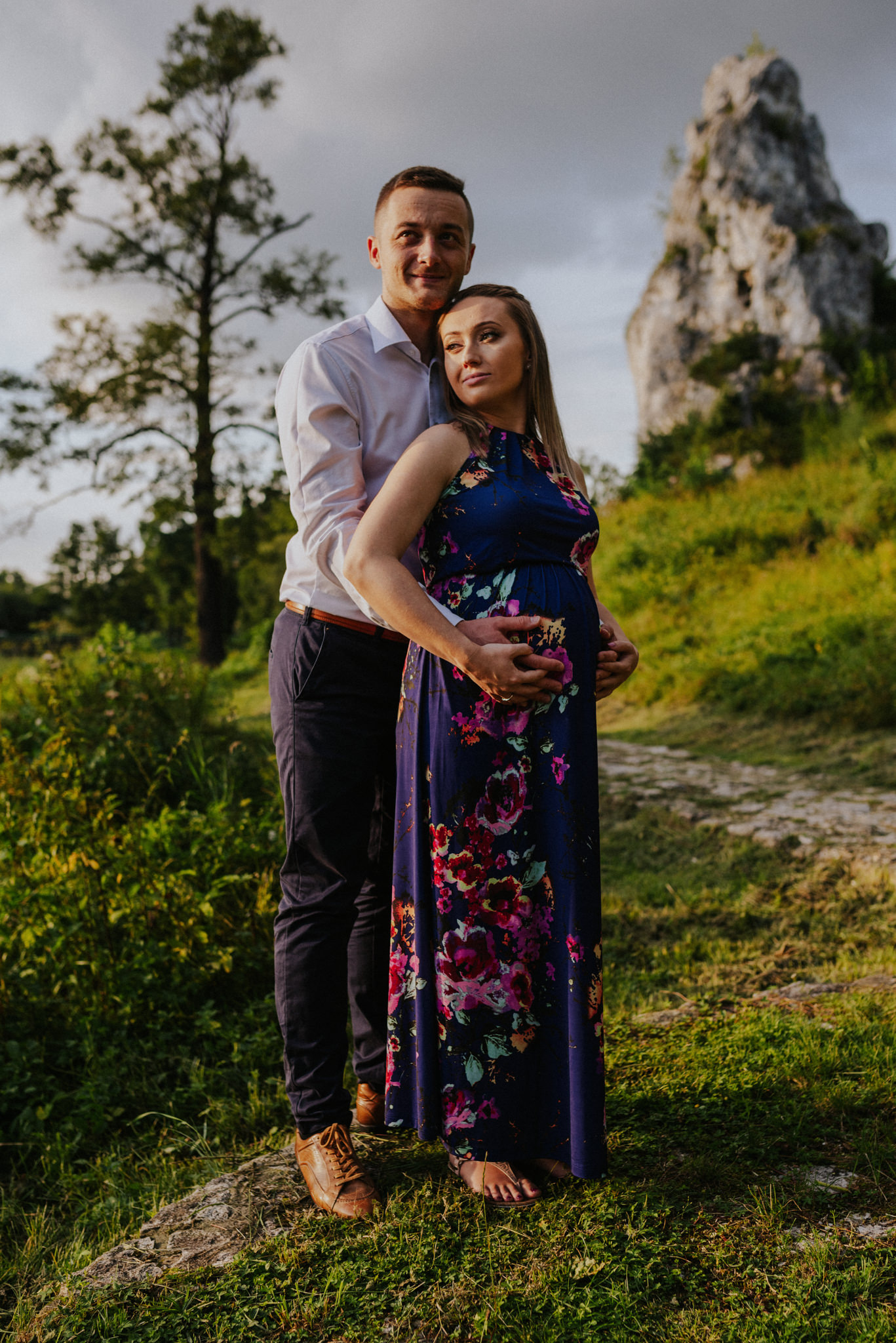 Kasia + Piotr | Skała Miłości Mstów | Sesja ciążowa w plenerze Częstochowa